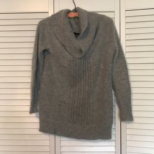 Gray/Silver Moda International Sweater